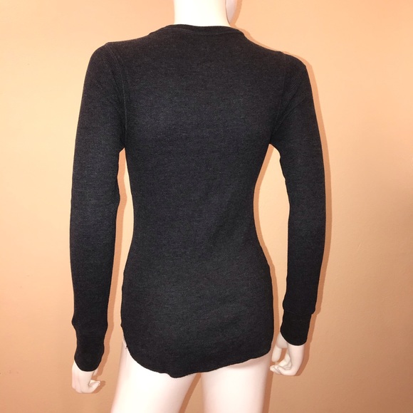 Old Navy Long Sleeve Thermal Top Womens Medium Love Peace Mitten Charcoal Grey - Picture 3 of 13